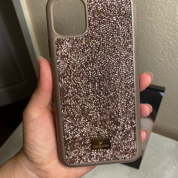 Swarovski 11 pro Max iPhone case - Picture 3 of 5